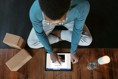 タブレットでGooglePlayストアが停止したのはなぜですか